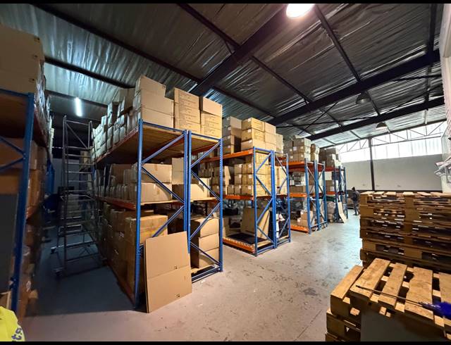 489M² WAREHOUSE TO LET IN HALFWAY HOUSE